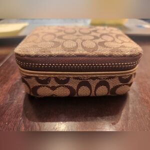 COACH Monogram Pill Case. AUTHENTIC. Excellent Condition.